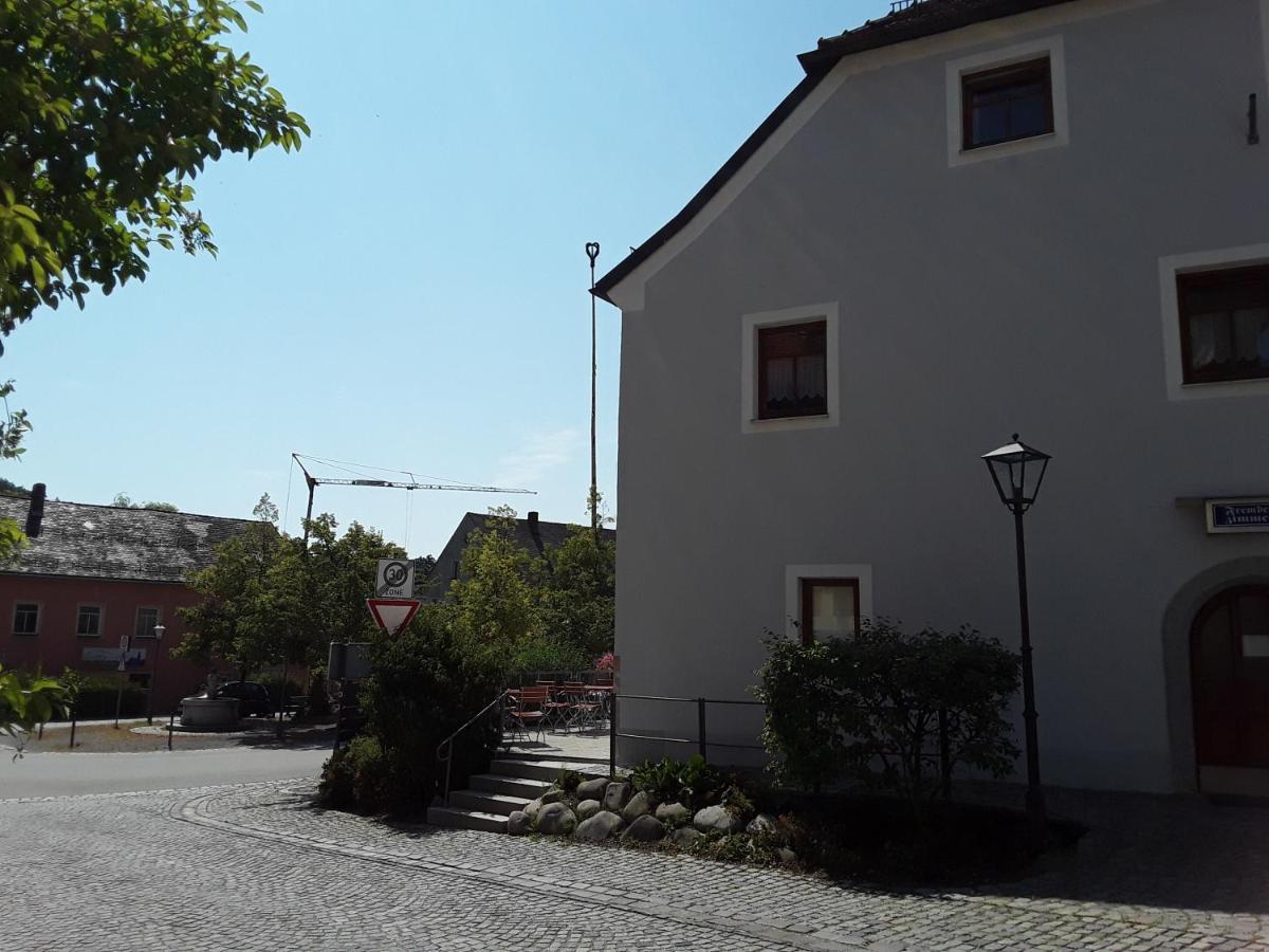 Gaststaette Liebl Hotel Wiesent Eksteriør billede