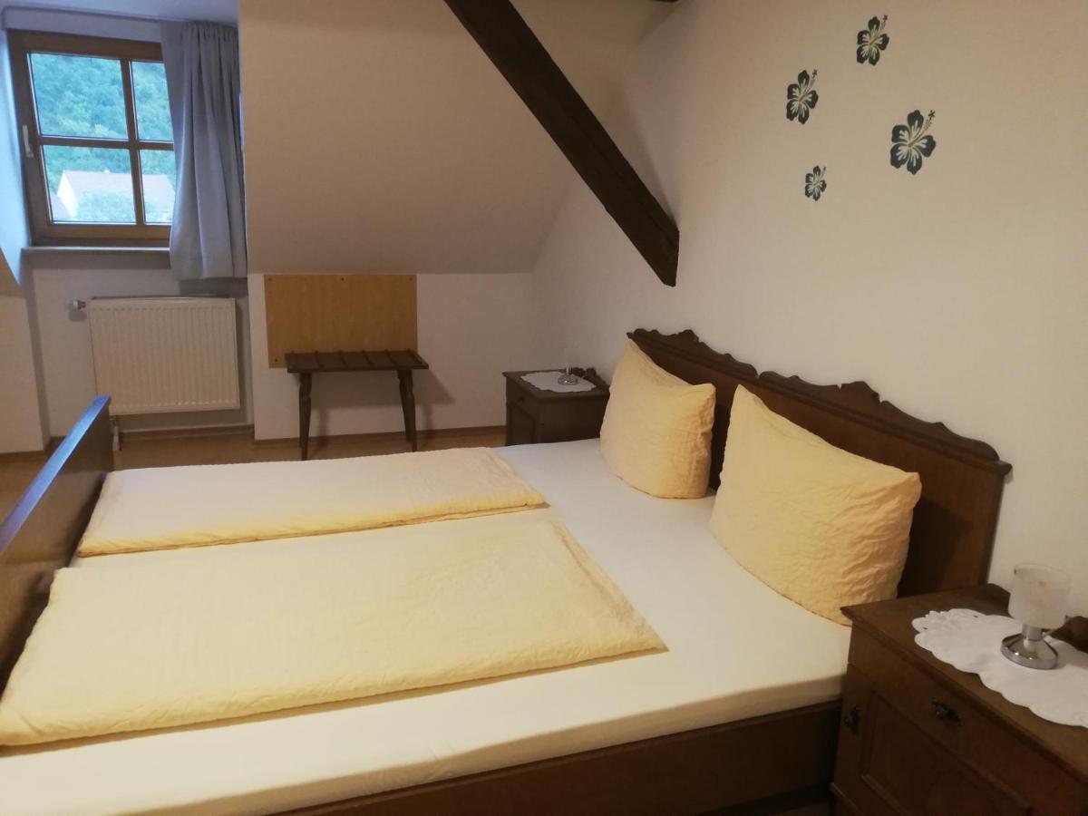 Gaststaette Liebl Hotel Wiesent Eksteriør billede
